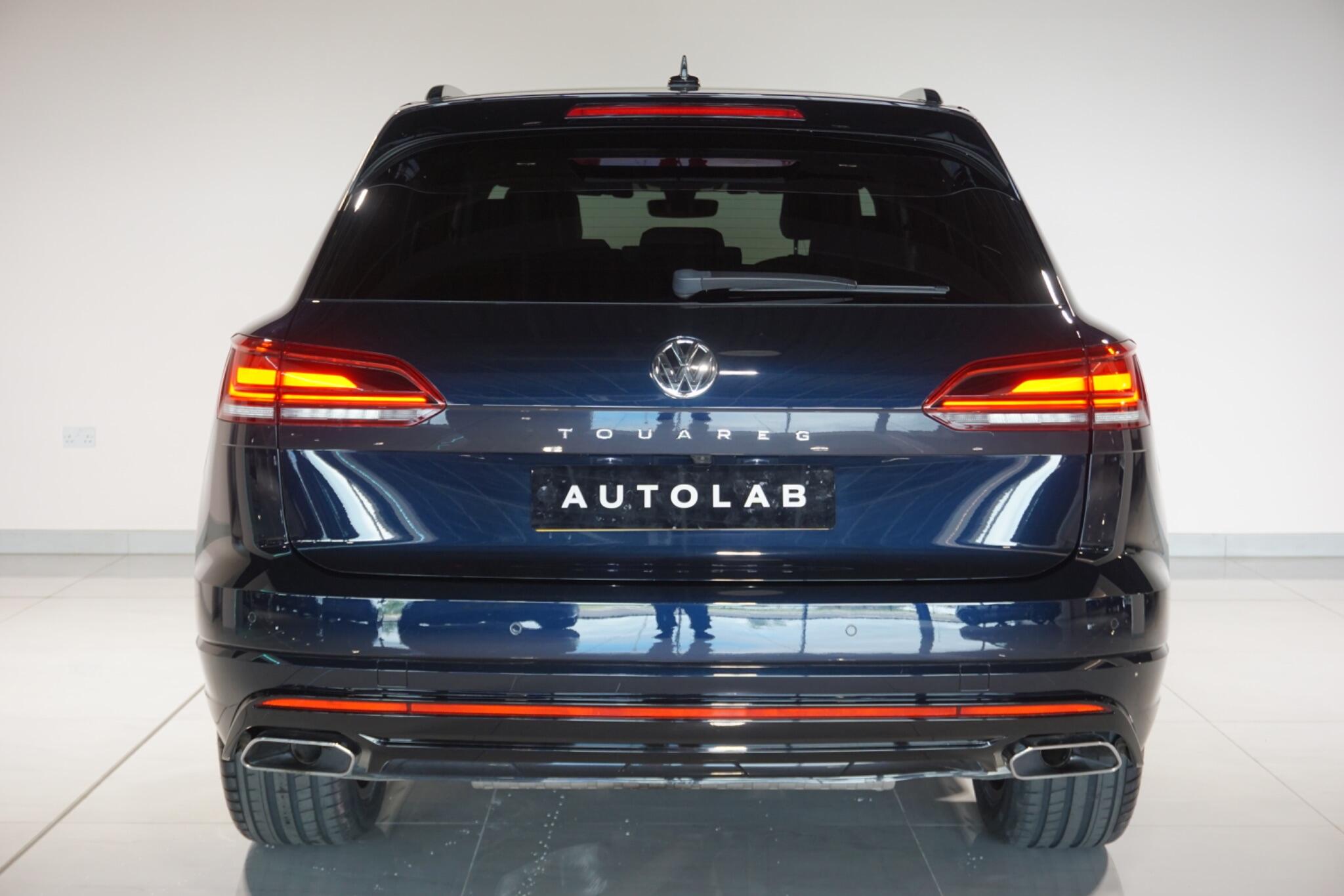 Volkswagen Touareg 3.0 TDI V6 R-Line SUV 5dr Diesel Tiptronic 4Motion Euro 6 (s/s) (286 ps)